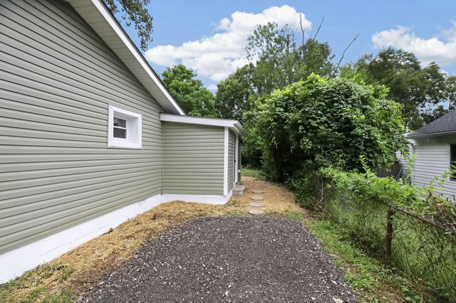1240 Manor Drive, Columbus, OH 43232