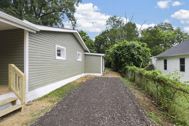 1240 Manor Drive, Columbus, OH 43232