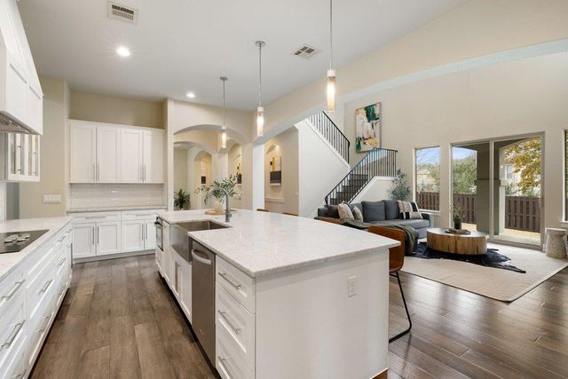 511 Hurst Creek RD, Austin, TX 78734