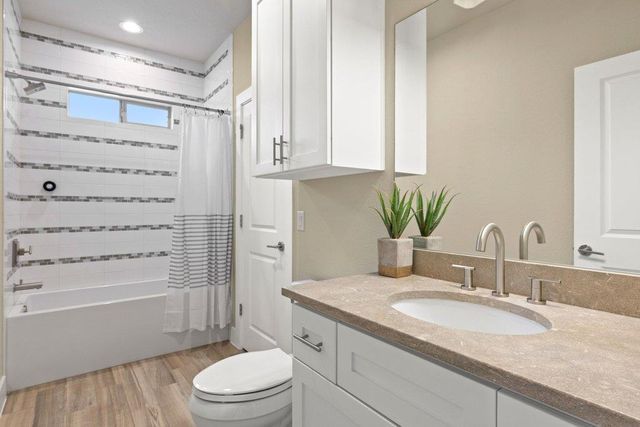 511 Hurst Creek RD, Austin, TX 78734