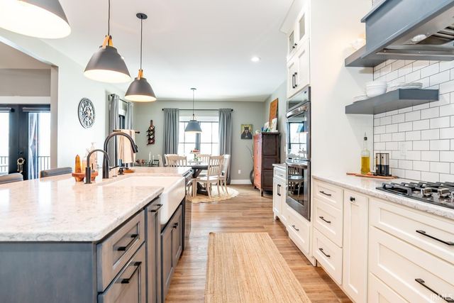 9218 S Foggy Ridge Lane, Bloomington, IN 47401