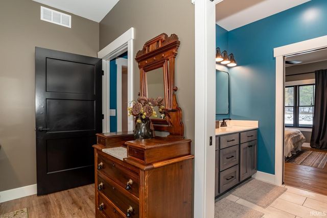 9218 S Foggy Ridge Lane, Bloomington, IN 47401