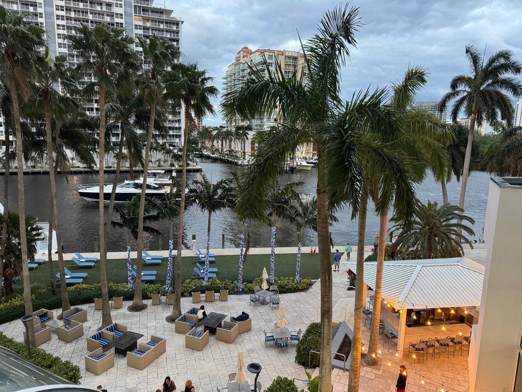 2670 E Sunrise Boulevard 318, Fort Lauderdale, FL 33304