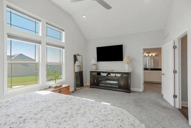 1700 Shadow Drive, Leavenworth, KS 66048