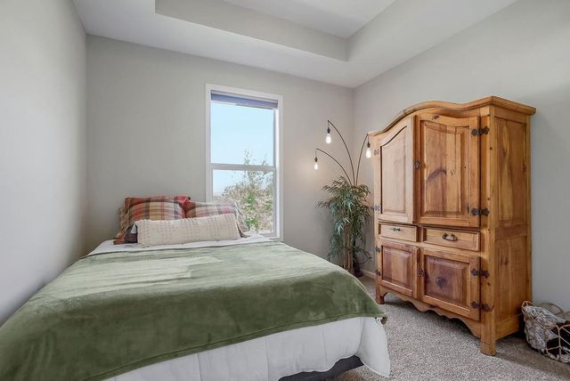 1700 Shadow Drive, Leavenworth, KS 66048