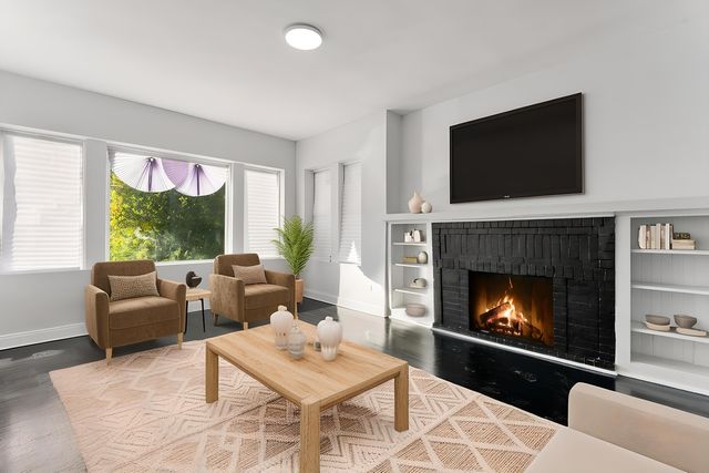 146 E 120TH Street, Chicago, IL 60628