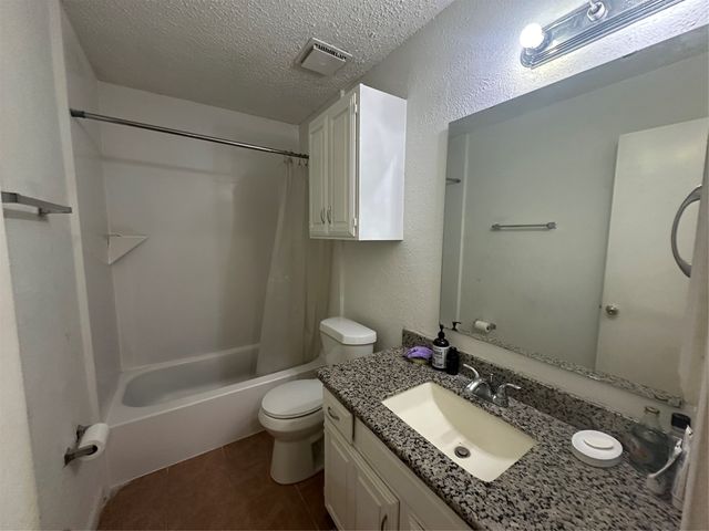 9717 Summerwood Circle, Dallas, TX 75243