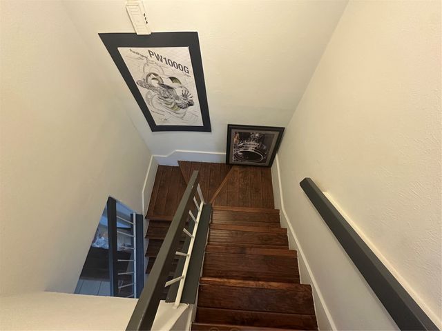 9717 Summerwood Circle, Dallas, TX 75243