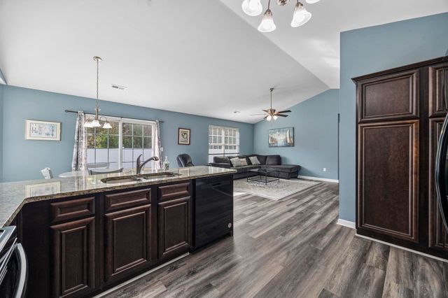 505 S View Ct., Myrtle Beach, SC 29579