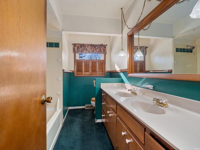 5115 Sunnybrook Drive, Fort Wayne, IN 46835