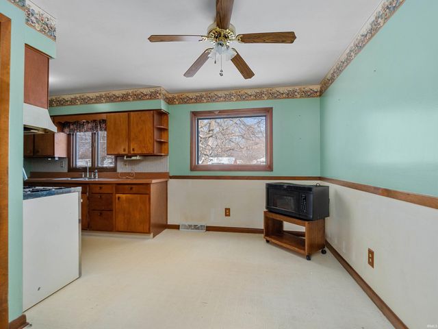 5115 Sunnybrook Drive, Fort Wayne, IN 46835