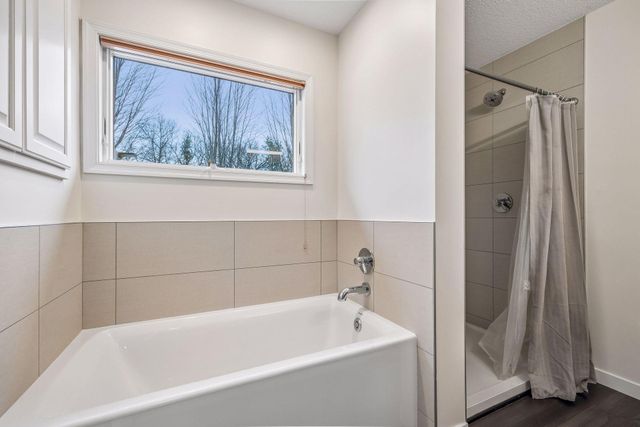 14122 Prairie Road NW, Andover, MN 55304