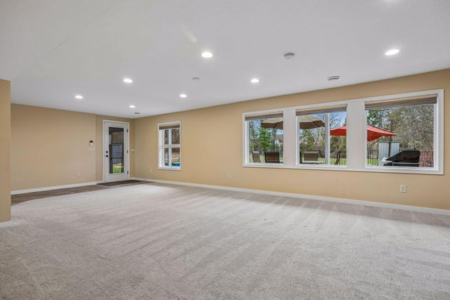 14122 Prairie Road NW, Andover, MN 55304