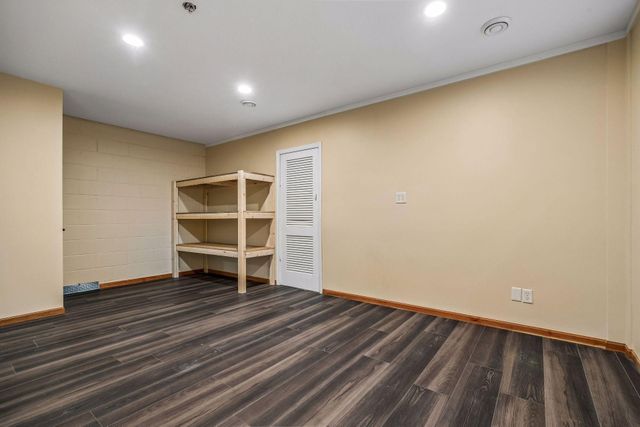 14122 Prairie Road NW, Andover, MN 55304