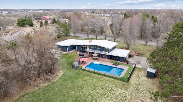 14122 Prairie Road NW, Andover, MN 55304