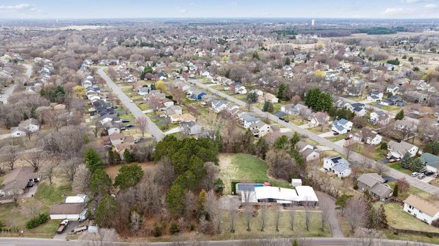 14122 Prairie Road NW, Andover, MN 55304