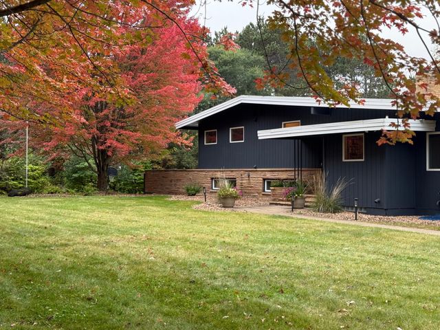 14122 Prairie Road NW, Andover, MN 55304