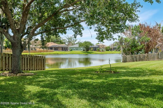 2242 Woodfield Circle, Melbourne, FL 32904