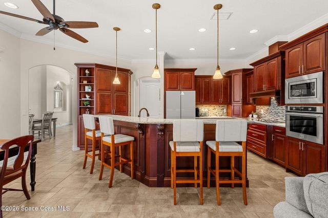 2242 Woodfield Circle, Melbourne, FL 32904