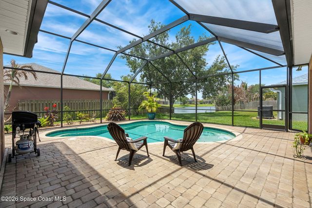 2242 Woodfield Circle, Melbourne, FL 32904
