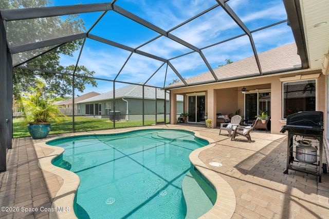 2242 Woodfield Circle, Melbourne, FL 32904
