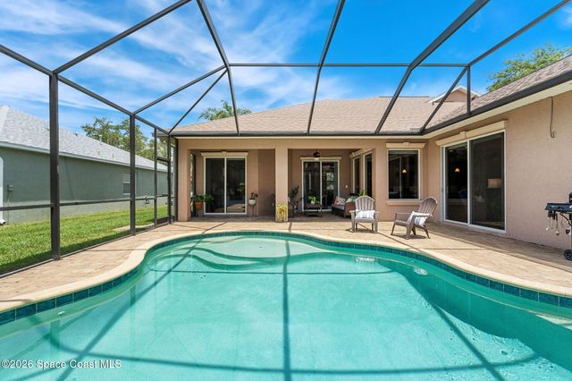 2242 Woodfield Circle, Melbourne, FL 32904