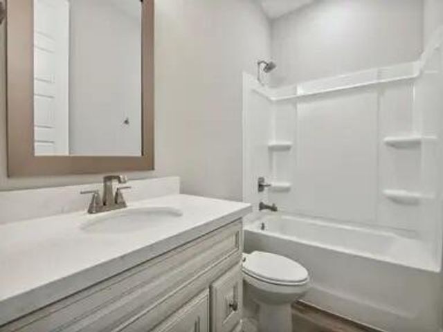 100 S Founders Way, Hattiesburg, MS 39401