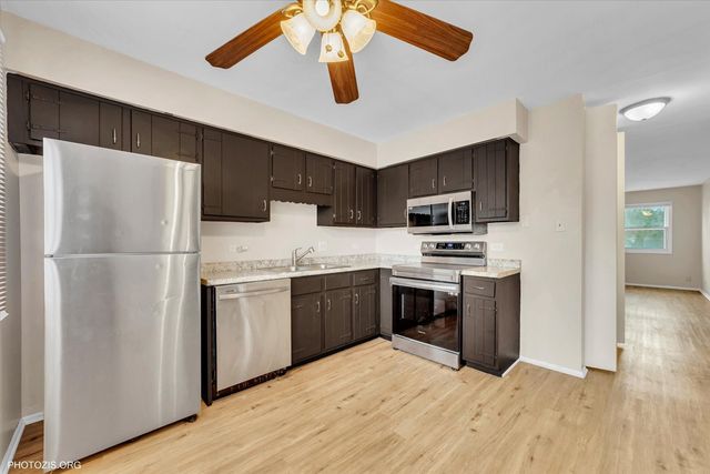 4032 216th Street 1E, Matteson, IL 60443