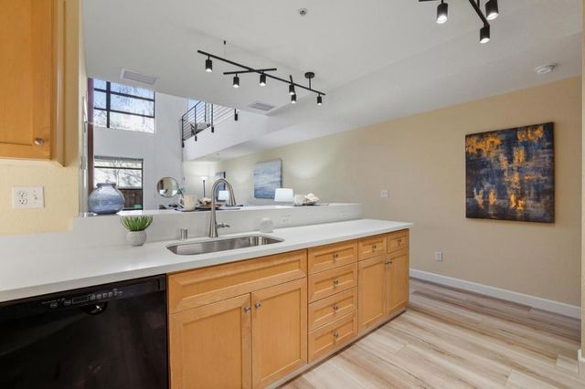 400 N 1st Street 111, San Jose, CA 95112