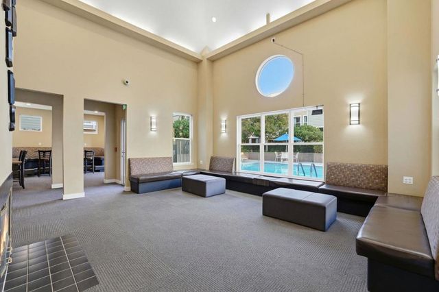 400 N 1st Street 111, San Jose, CA 95112