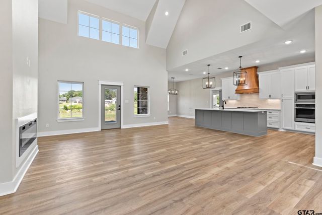 13827 Luka Lane(Lindale ISD), Tyler, TX 75704