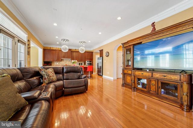 14325 NEW HAMPSHIRE AVE, Silver Spring, MD 20904