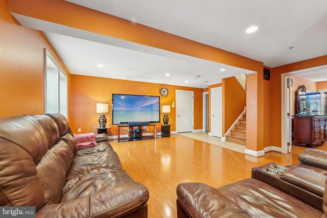 14325 NEW HAMPSHIRE AVE, Silver Spring, MD 20904