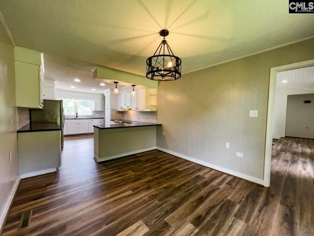 2545 Silverstreet Road, Silverstreet, SC 29145