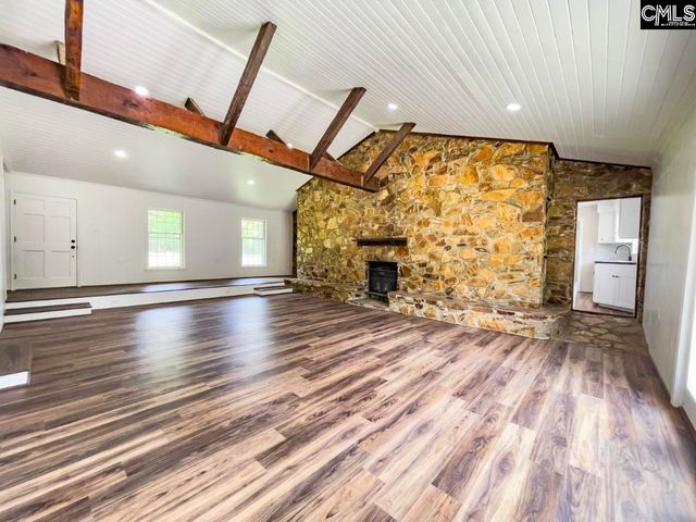 2545 Silverstreet Road, Silverstreet, SC 29145