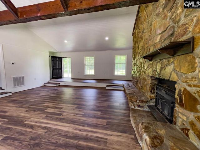 2545 Silverstreet Road, Silverstreet, SC 29145