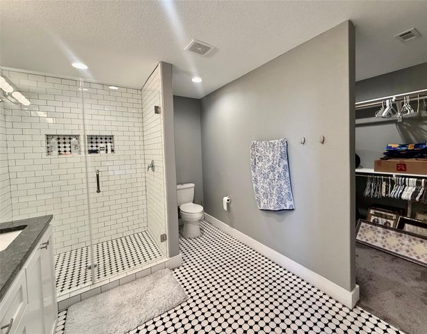 739 Pleasant Grove RD, Elgin, TX 78621