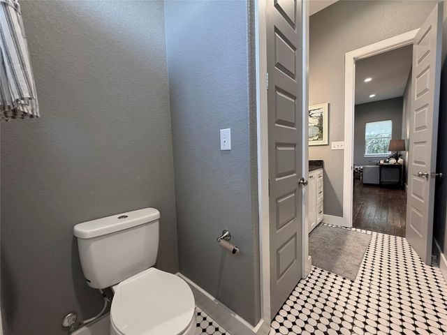 739 Pleasant Grove RD, Elgin, TX 78621