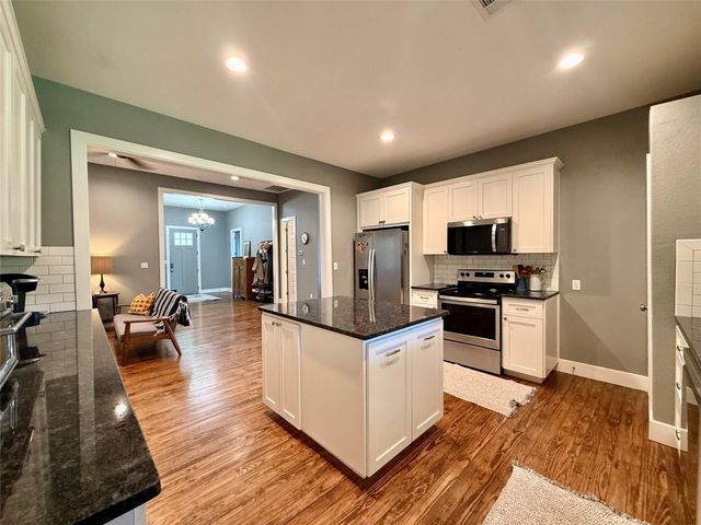 739 Pleasant Grove RD, Elgin, TX 78621