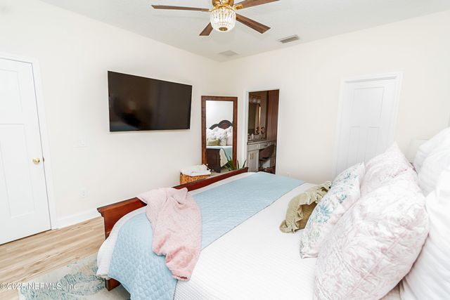 4282 WOLFE Drive, Macclenny, FL 32063