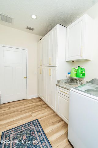 4282 WOLFE Drive, Macclenny, FL 32063