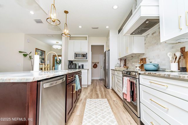 4282 WOLFE Drive, Macclenny, FL 32063