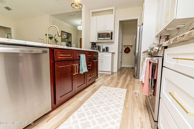 4282 WOLFE Drive, Macclenny, FL 32063