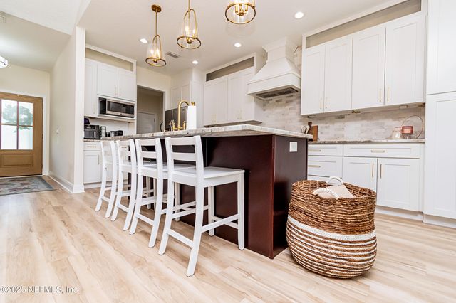 4282 WOLFE Drive, Macclenny, FL 32063