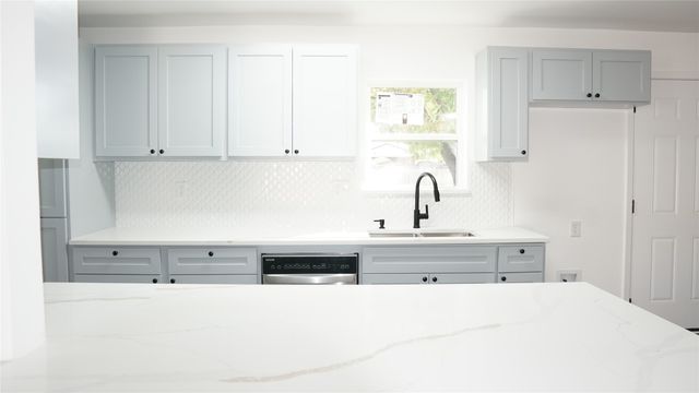 2009 Clark Trail, Grand Prairie, TX 75052