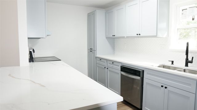 2009 Clark Trail, Grand Prairie, TX 75052