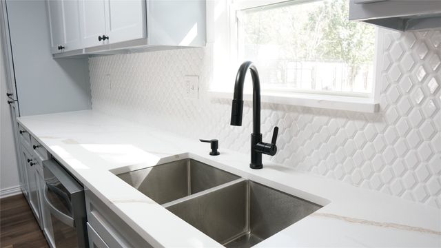 2009 Clark Trail, Grand Prairie, TX 75052