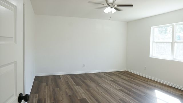 2009 Clark Trail, Grand Prairie, TX 75052