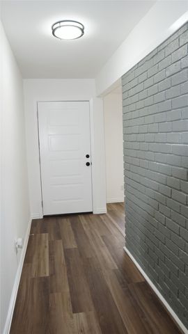 2009 Clark Trail, Grand Prairie, TX 75052