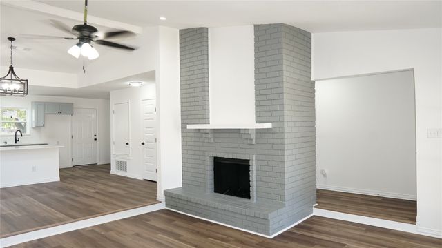 2009 Clark Trail, Grand Prairie, TX 75052